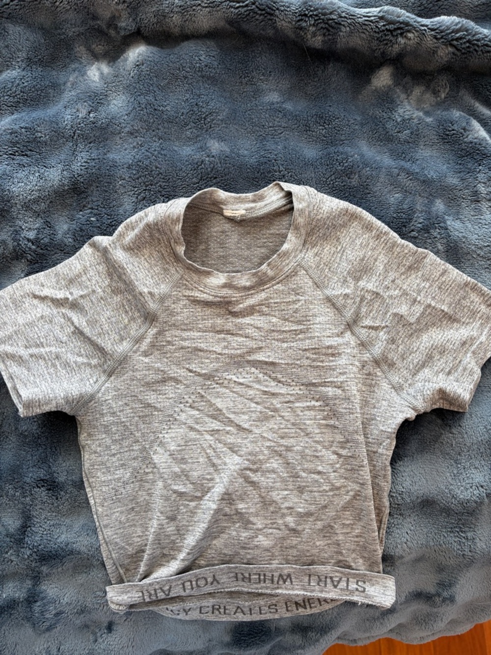 lululemon athletica Heather Gray Cropped Short Sleeve Top